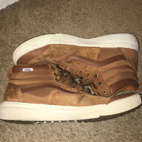 vans ultrarange hi mte ginger & white shoes